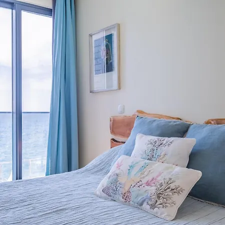 Semesterbostad House - By Wehost