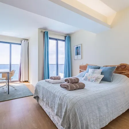 House - By Wehost Santa Cruz (Madeira)