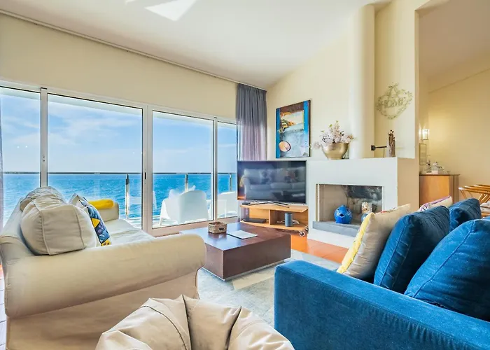 House - By Wehost Santa Cruz (Madeira)